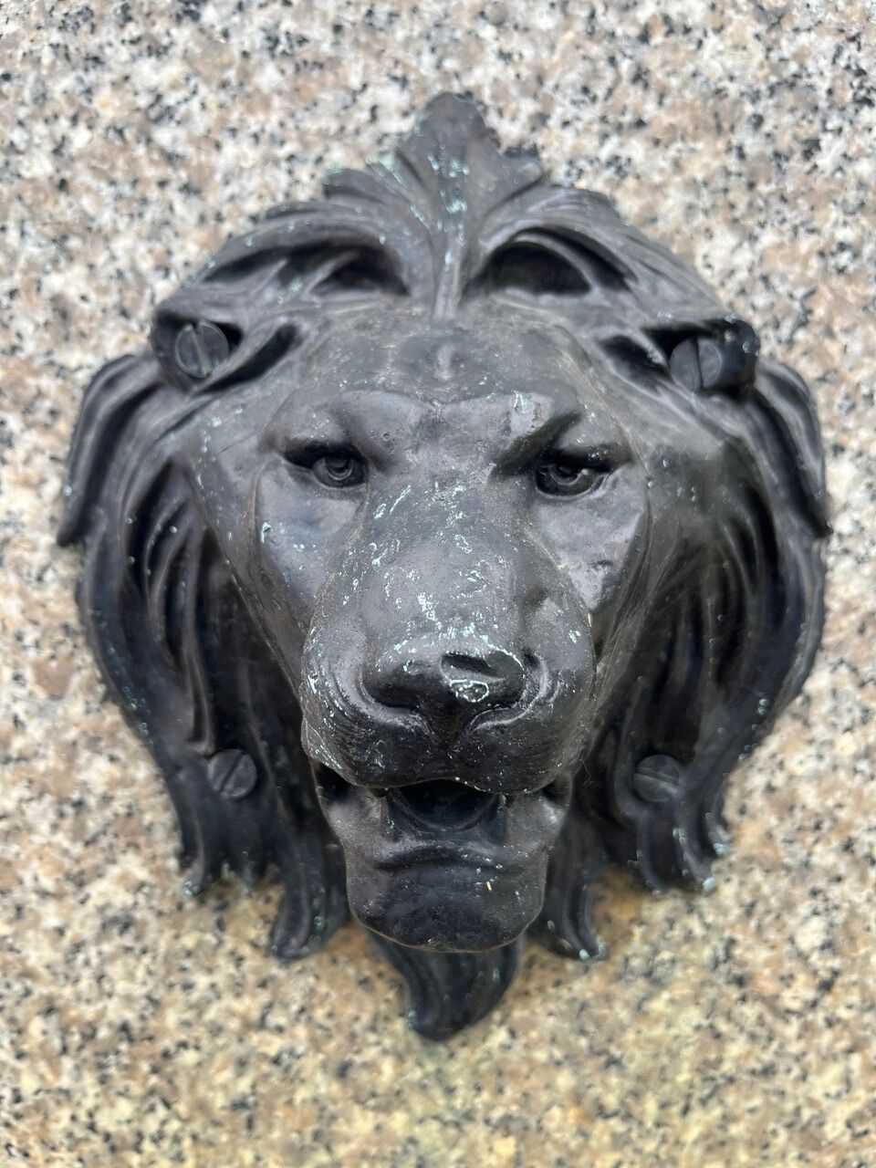 vhfountain1.jpg